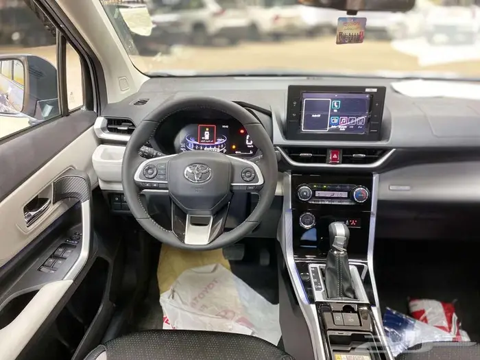 تويوتا فيلوز GLX 2026 33