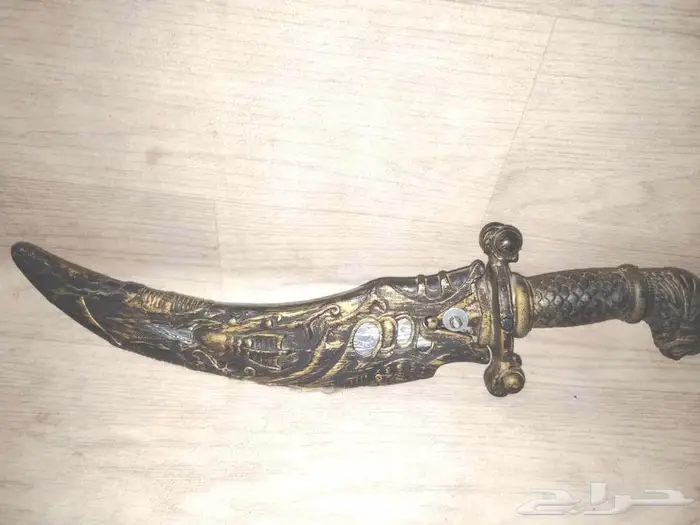 مجموعة اغراض جديدة ونظيفة جدا 10