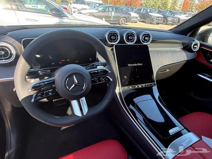 للبيع مرسيدس 2026 GLC300 ((ب262 الف ريال)) 3