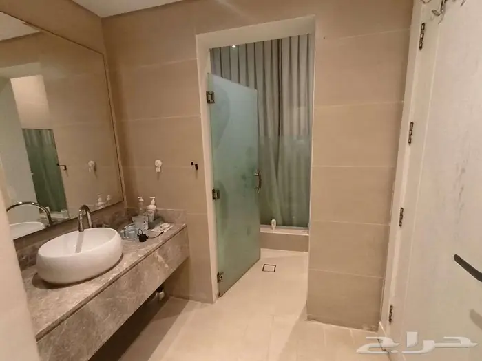 شقه للايجار بحى الملقا - شارع ابها 9