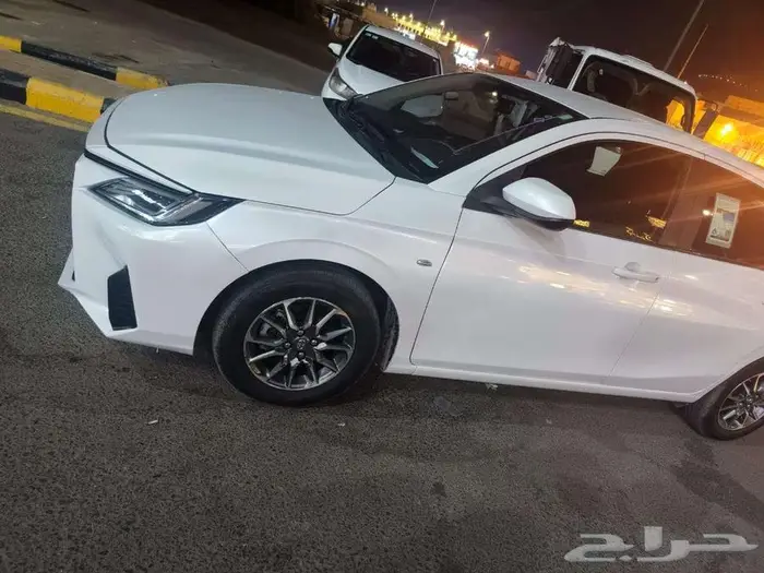 مركز مشهور سمكره والدهان السيارات موقع جده قويزه 1