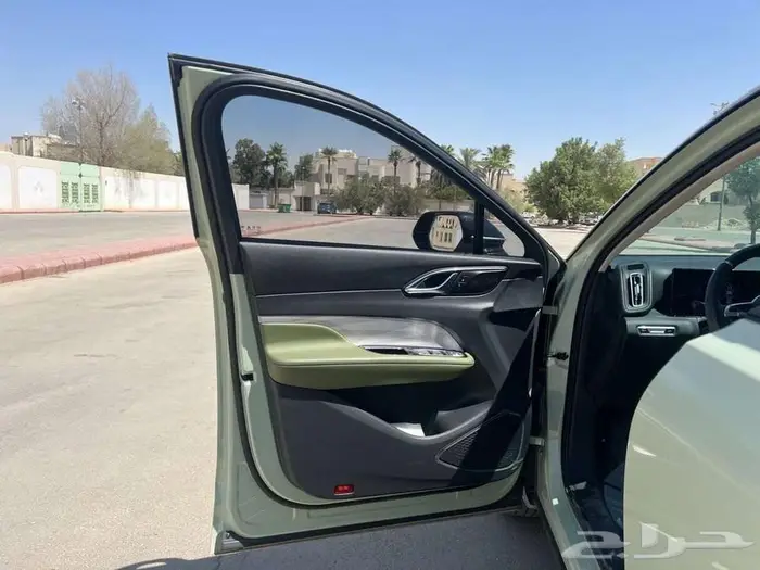 هونشي نظيفة اخت الجديدة   HS3 Flagship Two Tone 2024 14