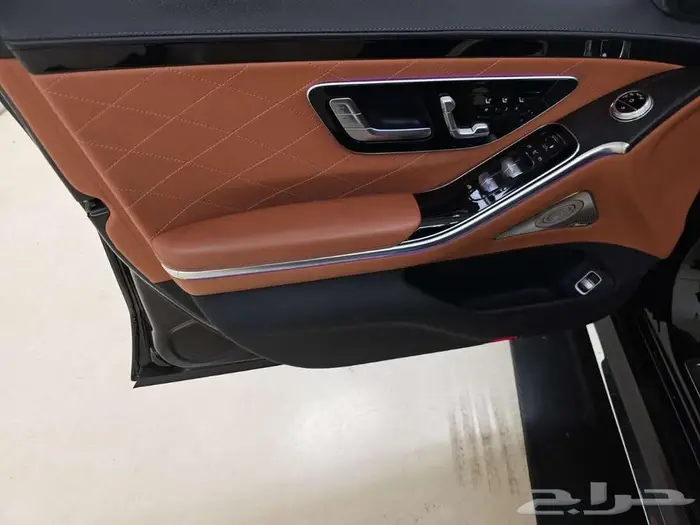2022 Mercedes-Benz S 580 4MATIC 9