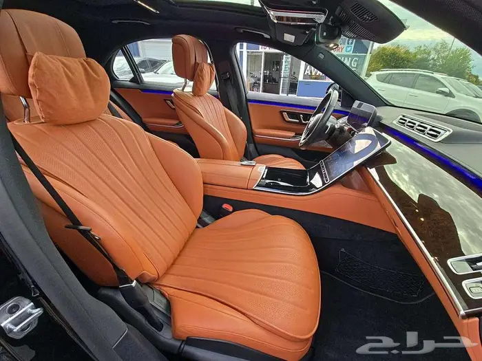 2022 Mercedes-Benz S 500 4MATIC 8