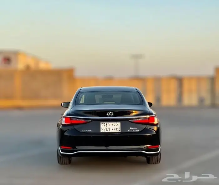 للبيع لكزس ES 250 AA 2024 ممشى 17000 0