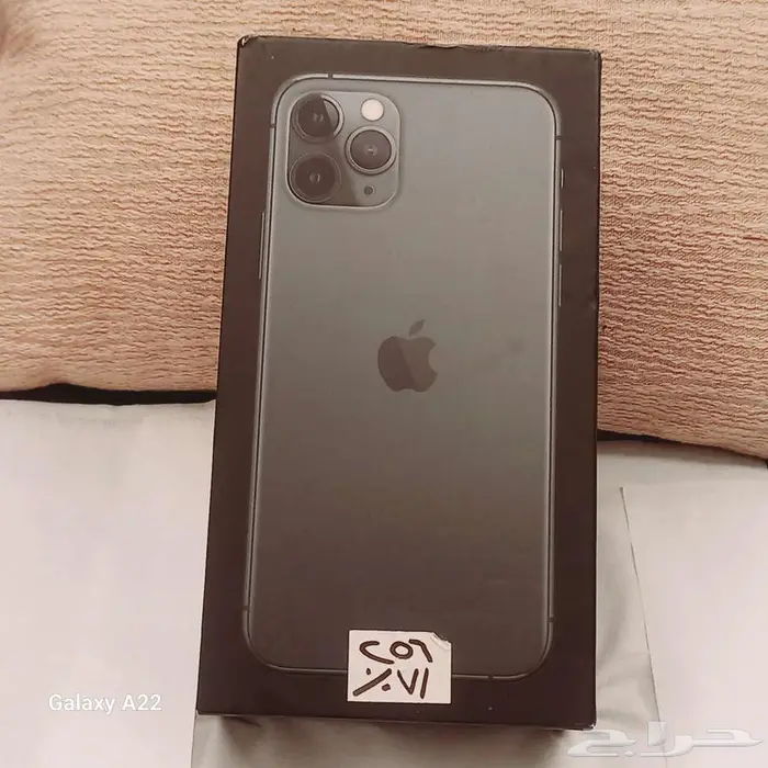 ايفون 11 برو 256 GB 3