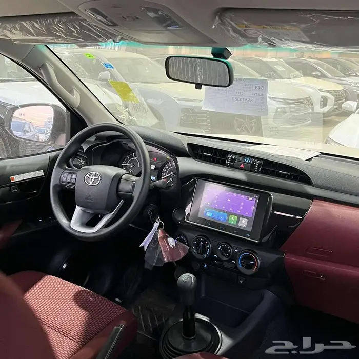 تويوتا هايلوكس 2025 4