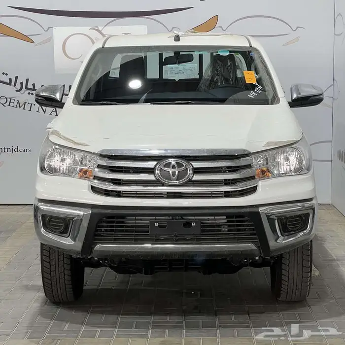 هايلوكس GL2 سلق م2.4 دبل ديزل قير عادي موديل 2025 1