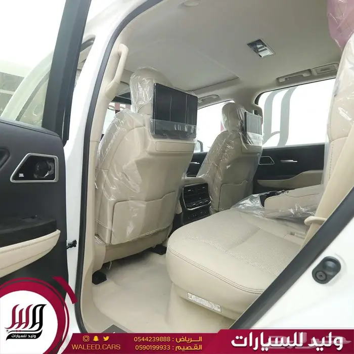 لاندكروزر VXS توين تيربو هايبرد موديل 2025 4