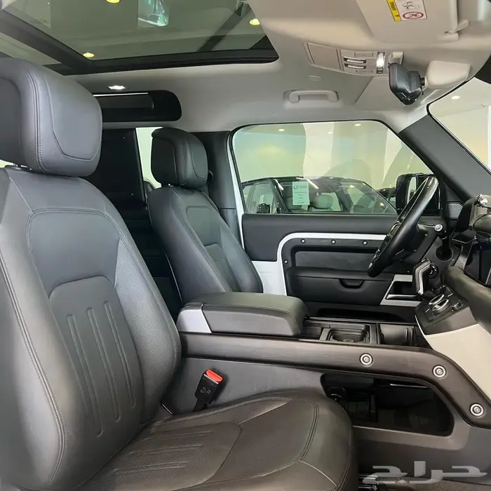 لاندروفر ديفندر HSE - 2022 9