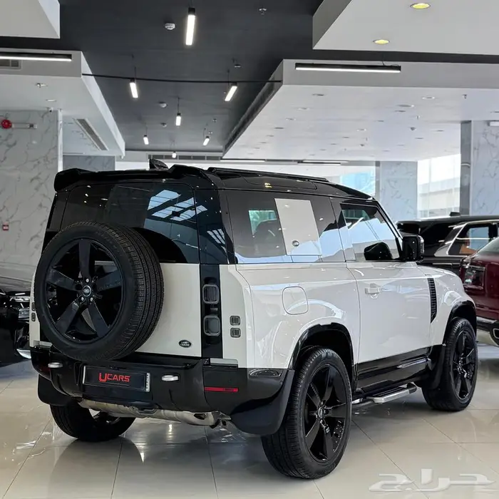 لاندروفر ديفندر HSE - 2022 5