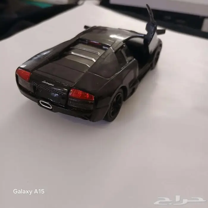 مجسمات سيارات البيع بالجمله 36