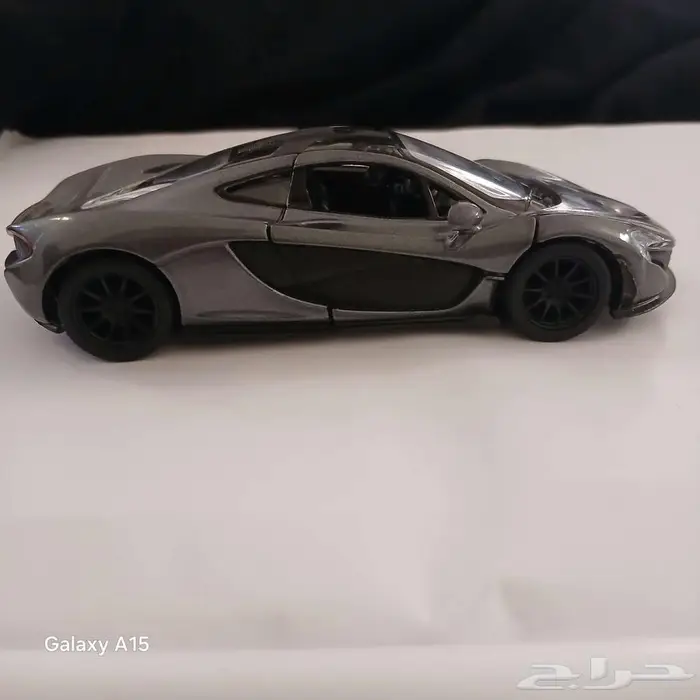 مجسمات سيارات البيع بالجمله 46