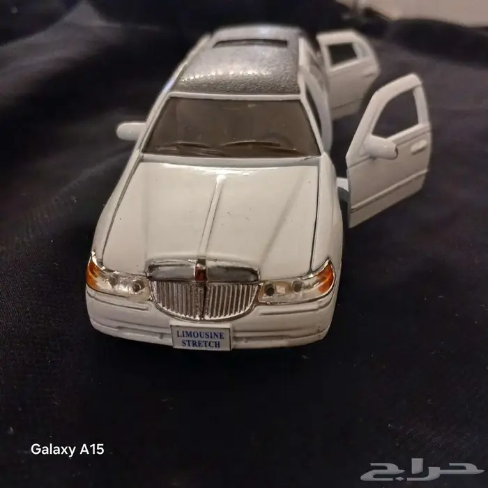 مجسمات سيارات البيع بالجمله 47