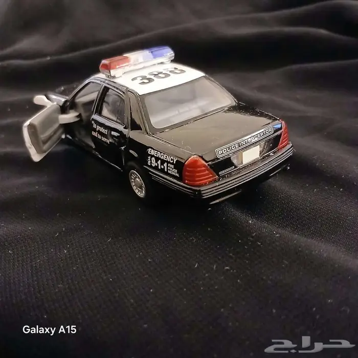 مجسمات سيارات البيع بالجمله 48