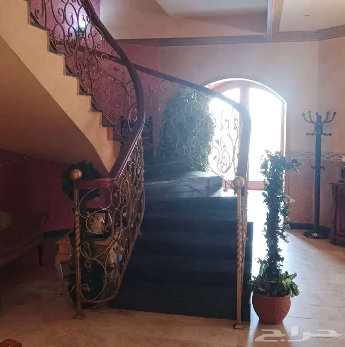 فيلا فاخرة للبيع   حي الشاطئ   جدة 5