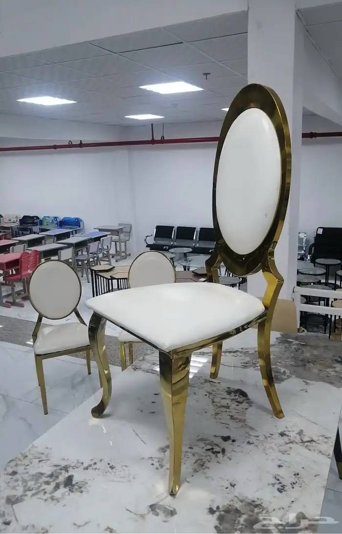 كراسي قاعات أفراح أستيل ذهبي 0