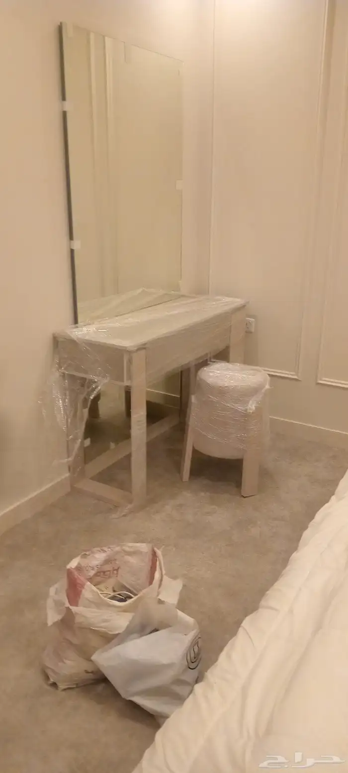 تفصيل اثاث وديكور حسب الطلب والموديل 8