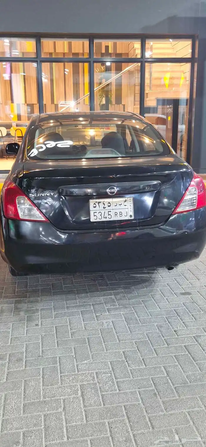 Nissan Sunny 2013 5