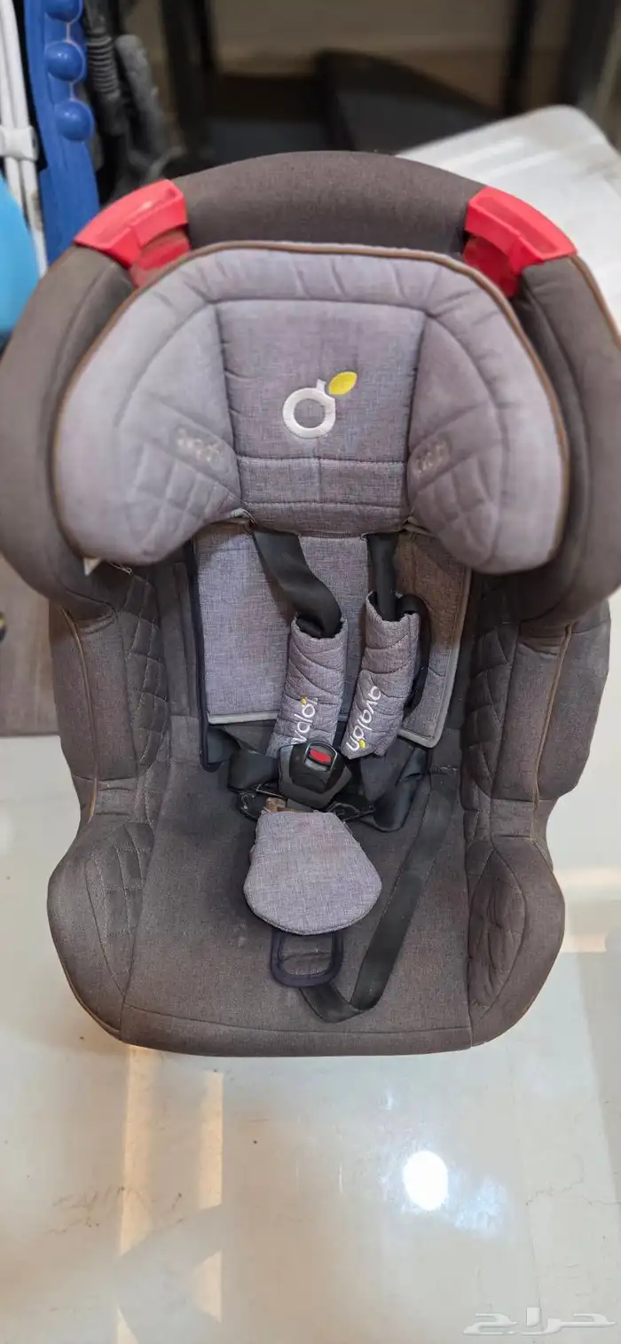كرسي اطفال للسيارة 0