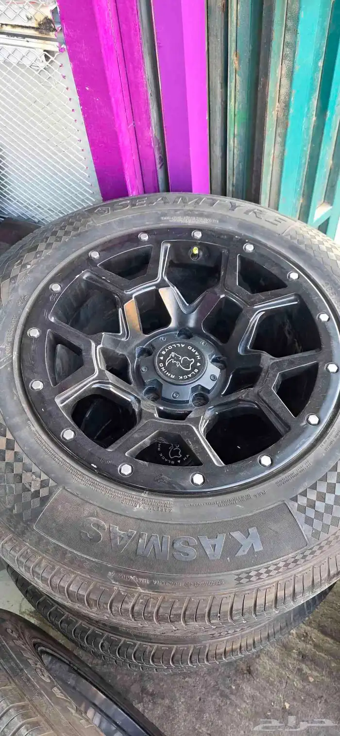 يتوفر جنوط بلاك رينو مقاس 18 اصلي وكاله 1