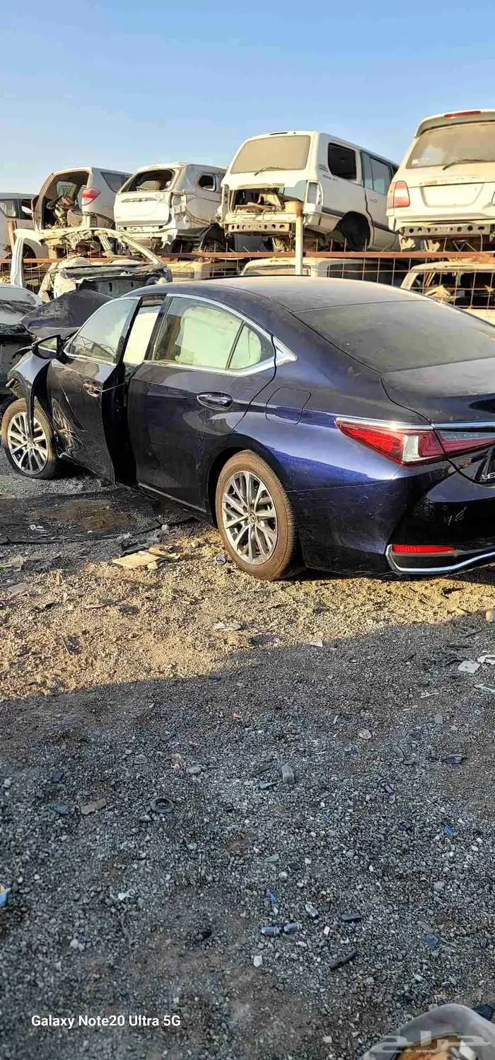 تشليح لكزس ES250 موديل 2023 قطع غيار فقط تشليح الحاير 2