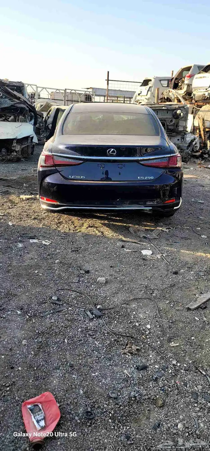 تشليح لكزس ES250 موديل 2023 قطع غيار فقط تشليح الحاير 0