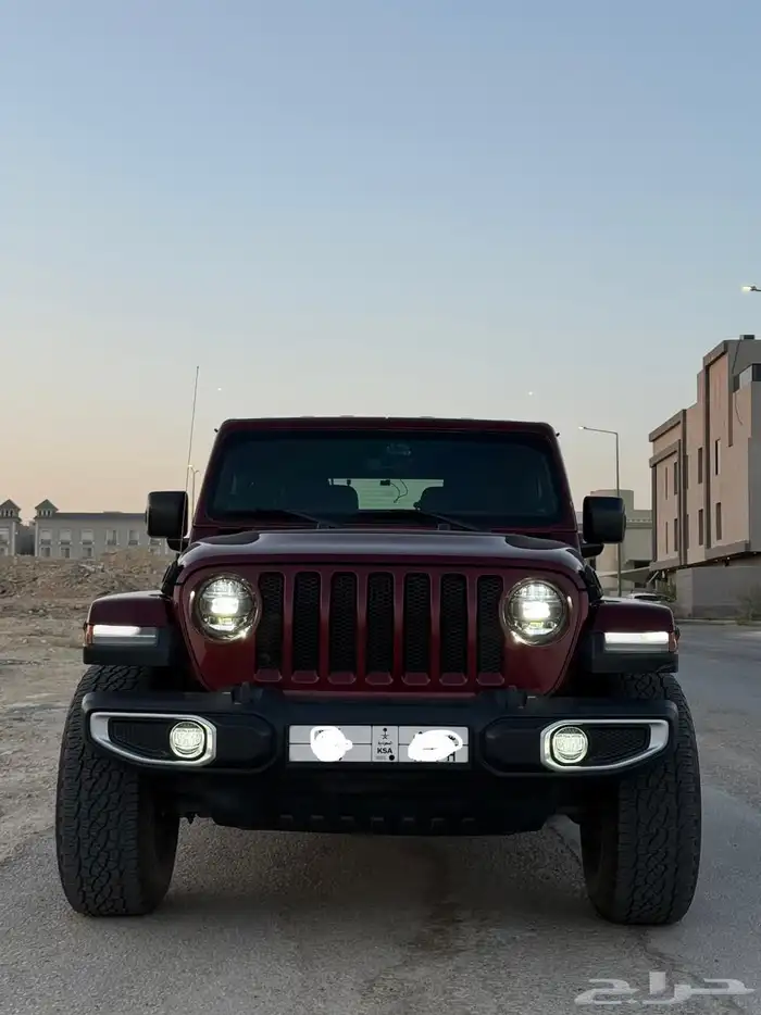 جيب رانجلر 2023 صحارى 21