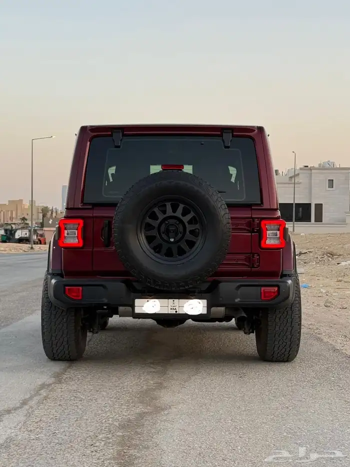 جيب رانجلر 2023 صحارى 19
