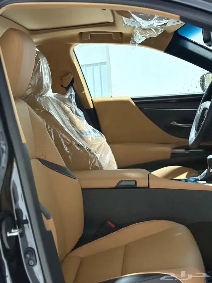 لكزس ES 350 خليجي الساير 2025 8