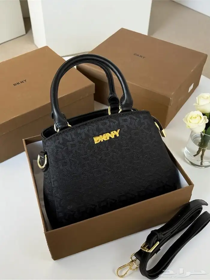 شنط ماركه توصيل فوري جده ورياض باقي المدن شحن لجميع المملكة 12