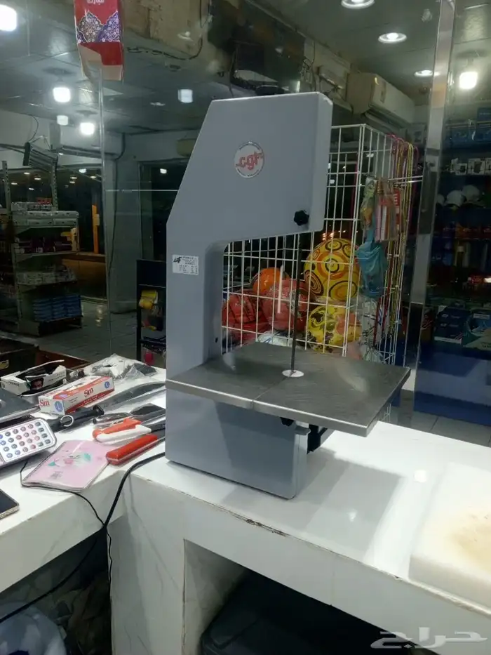 معلم جزار خبره في مجال الملاحم يبحث عن عمل 1