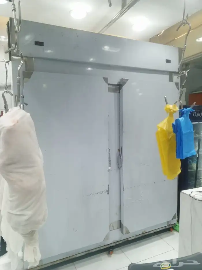 معلم جزار خبره في مجال الملاحم يبحث عن عمل 0