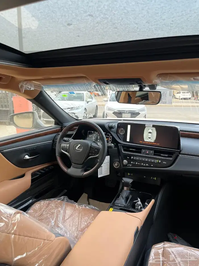 لكزس ES350 CC موديل 2025 - عروض الأقساط والكاش المميزه 4
