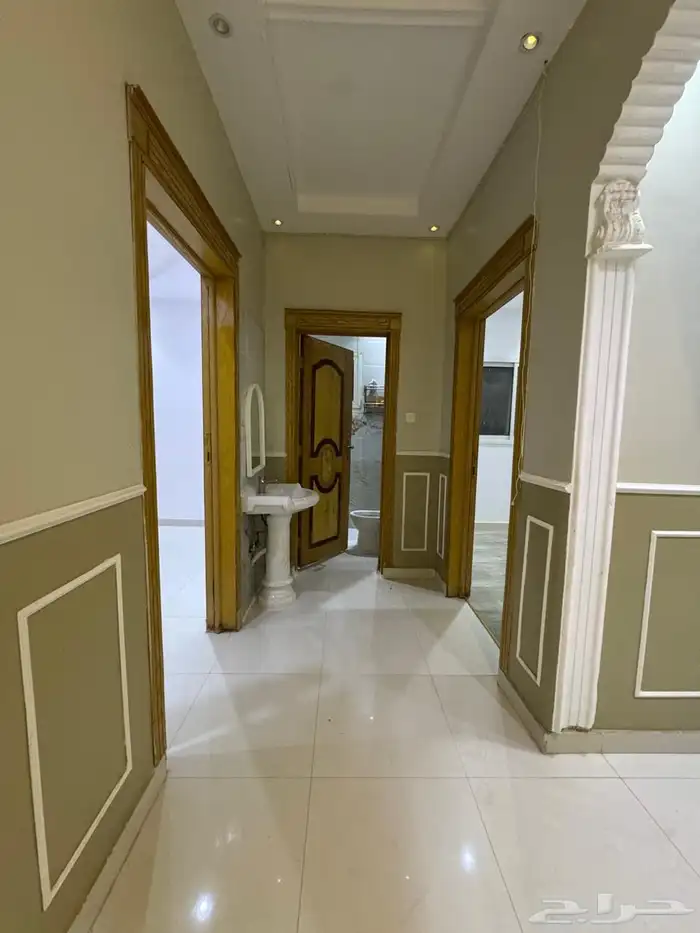 فيلا للإيجار بحي الرمال 18