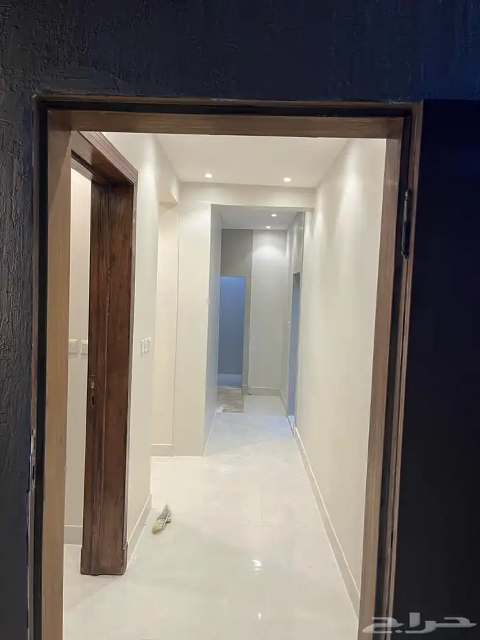 شقة مميزة للايجار الشهري في حي  البيان 9