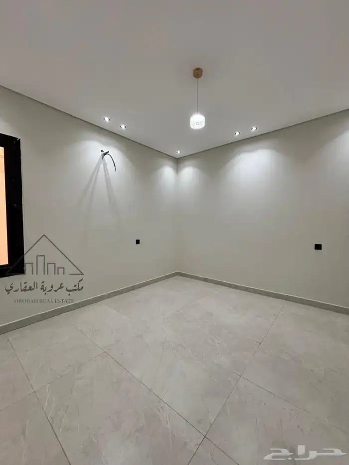 للبيع شقق تمليك دور ارضي 6 غرف وصالة تبوك حي الصفاء 12