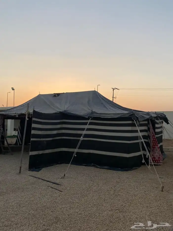 بيت شعر نظيف مبطن عليه حمايه من المطر 10 في 5 3