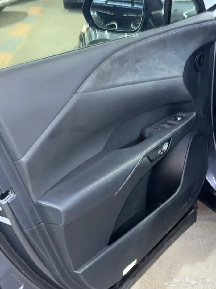 لكزس RX 350 F sport موديل 2023 19