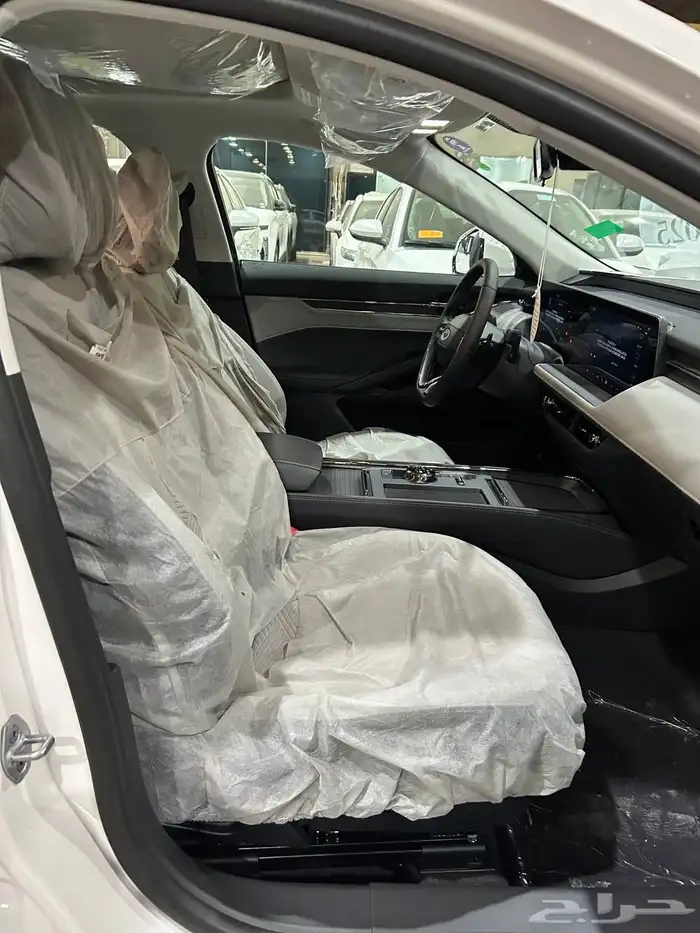 عرض خاص فورد تورس امبيانتي 2025 جاهز 118250 12