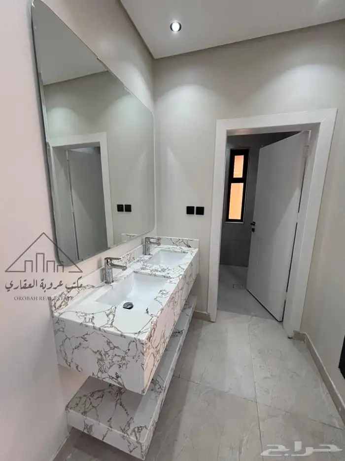 للبيع شقق تمليك دور ارضي 6 غرف وصالة تبوك حي الصفاء 11