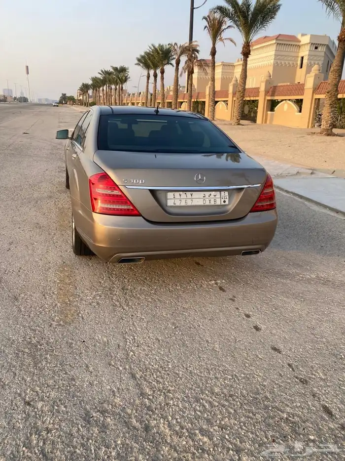 للبيع مرسيدس 2011 300 s 1