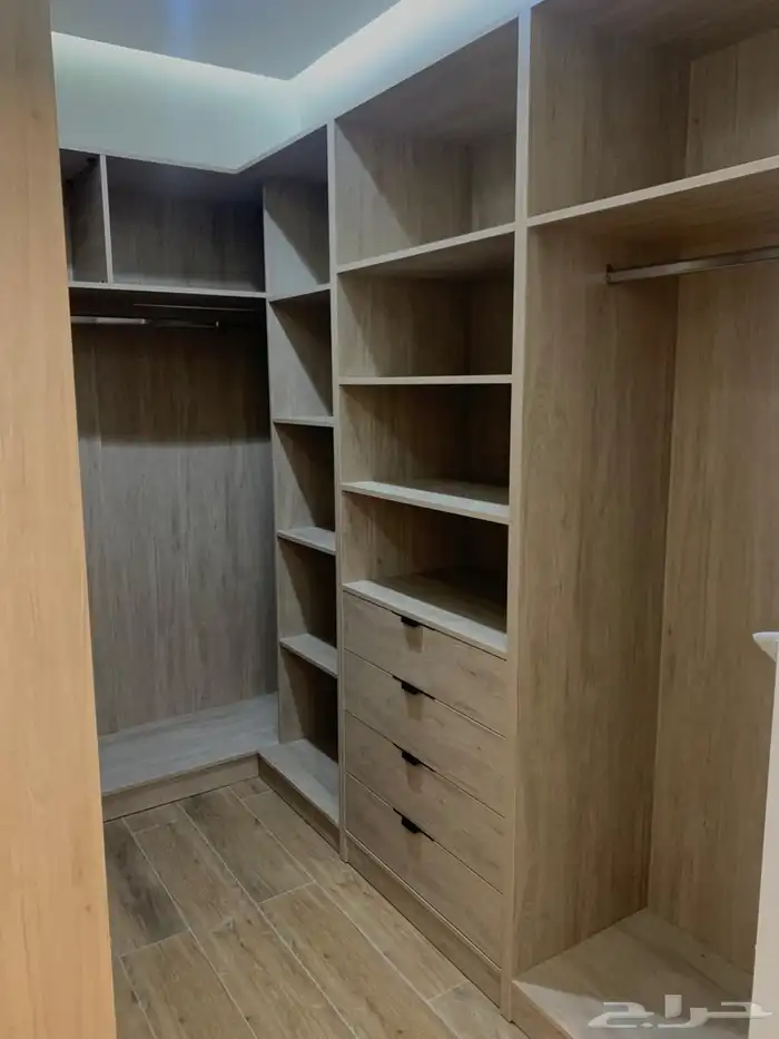 دواليب ملابس و تخزين 0