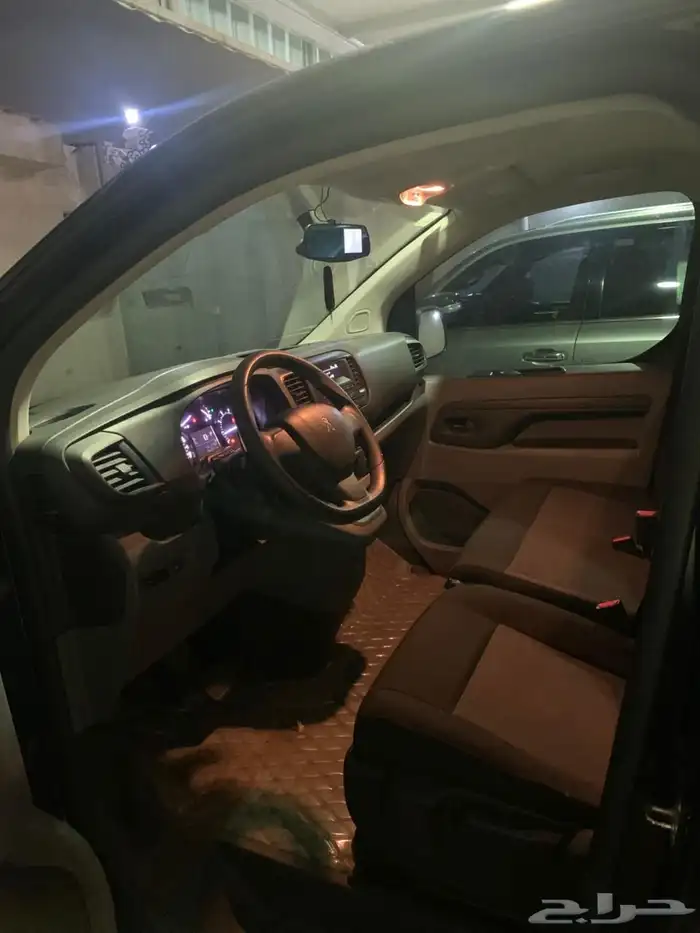 بيجو اكسبرت 2023 ديزل 9 ركاب 5