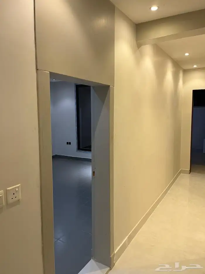 شقة مميزة للايجار الشهري في حي  البيان 7