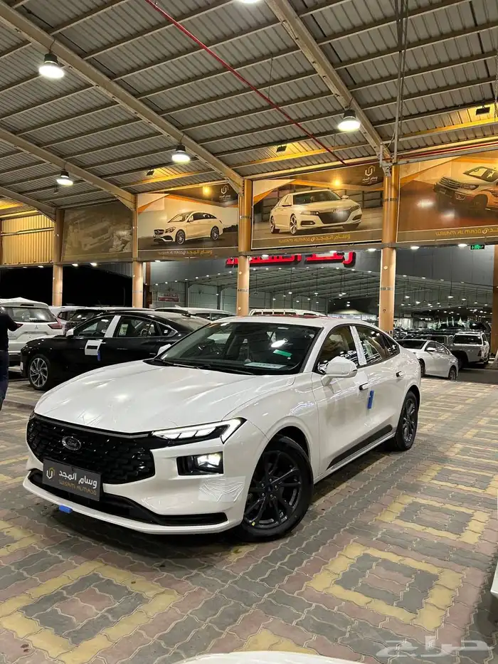 عرض خاص فورد تورس امبيانتي 2025 جاهز 118250 0