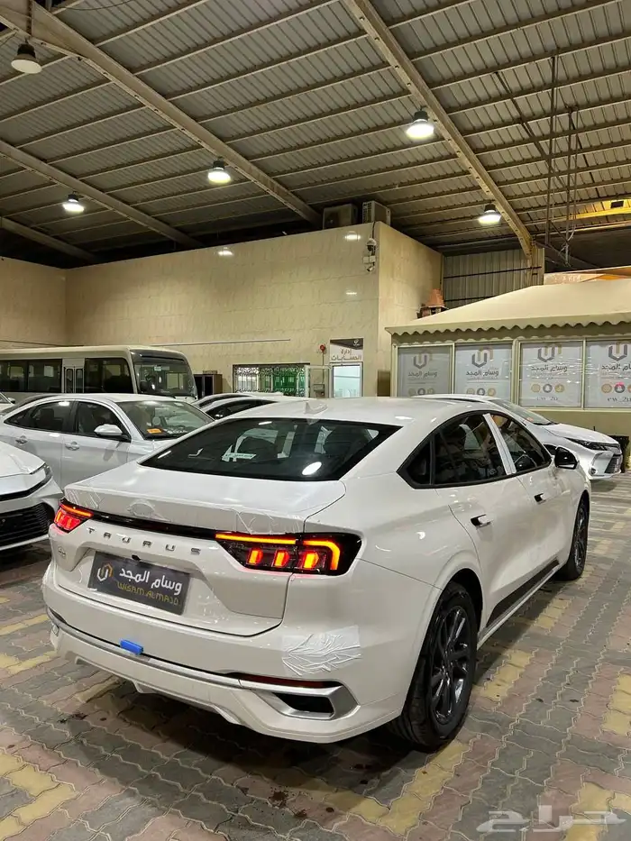 عرض خاص فورد تورس امبيانتي 2025 جاهز 118250 3