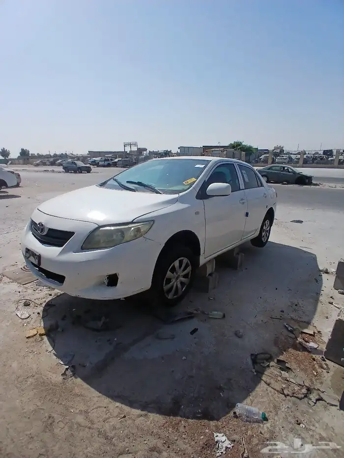 تويوتا كورلا 2010 تشليح قطع غيار فقط 2