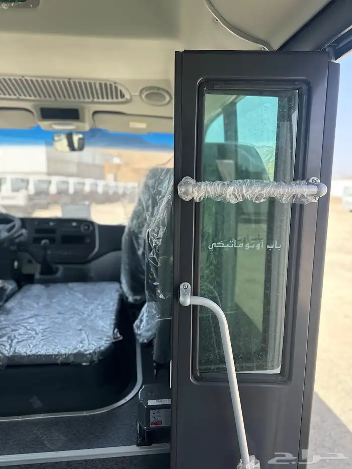 باص هيونداي 23 و 26 راكب 2023 11