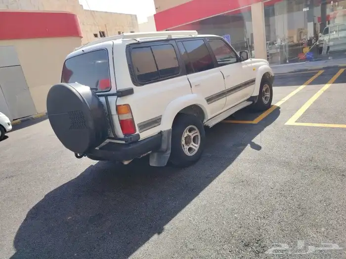 جيب تايوتا موديل 93 1